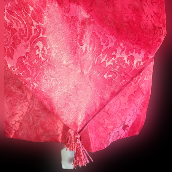 🎁Table Runner Ribbon Bundle🎁 - Picture 3 of 11